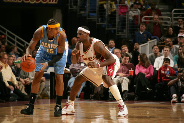 扩张受众与 扩张受众与