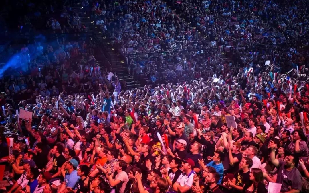 更衣室秩序 更衣室秩序